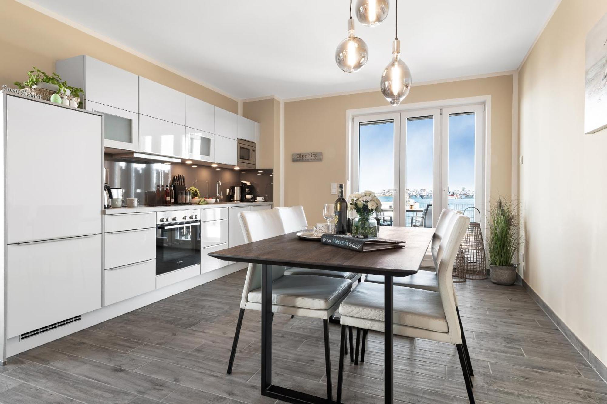Zweite Heimat- Eg, Infrarotsauna, Grosse Dusche, Terrasse, Blick Auf Das Hafenbecken Olpenitz Exterior foto